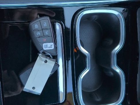 Used 2024 Chevrolet Traverse Z71 w/ LPO, Floor Liner Package image 14