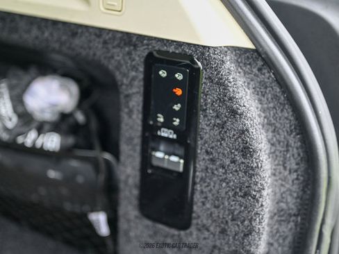 Used 2025 Land Rover Range Rover SE image 72