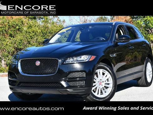 Used 2018 Jaguar F-PACE Prestige image 1