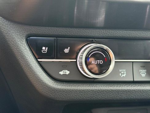 Certified 2025 Acura ADX A-Spec image 17