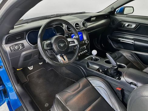 Used 2019 Ford Mustang GT Premium w/ Equipment Group 401A RWD image 30