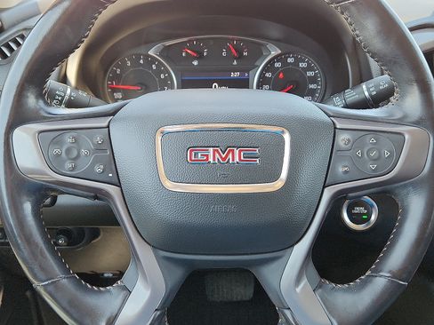 Used 2022 GMC Terrain AT4 w/ Tech Package AWD/4WD image 19