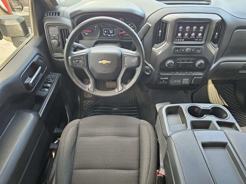 Used 2024 Chevrolet Silverado 2500 Custom w/ Custom Convenience Package RWD image 16