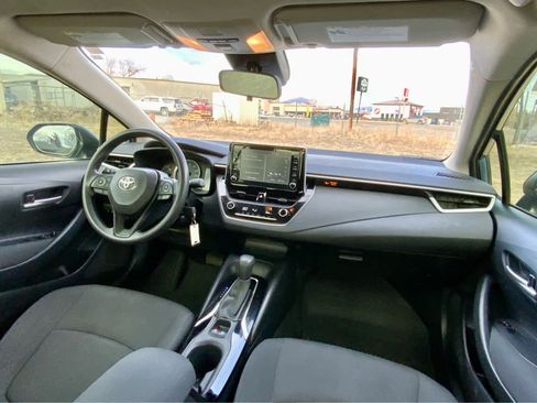 Used 2020 Toyota Corolla LE image 31