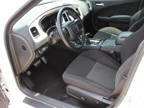 Used 2020 Dodge Charger R/T w/ Driver Convenience Group RWD image 11