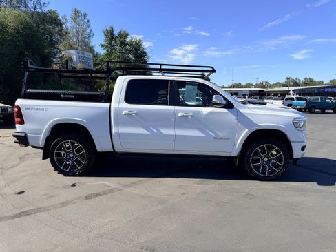 Used 2021 RAM 1500 Laramie AWD/4WD image 5