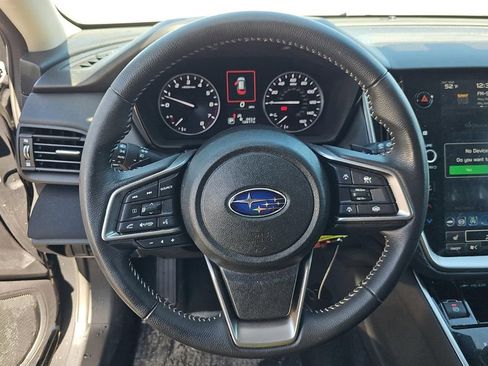Used 2025 Subaru Outback Premium AWD/4WD image 38