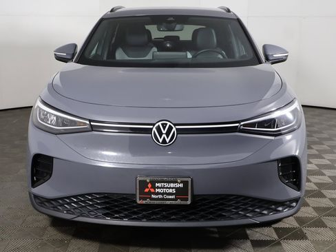 Used 2023 Volkswagen ID.4 Pro image 11