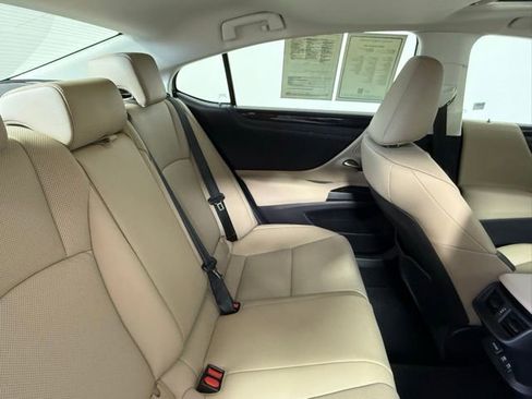 Used 2020 Lexus ES 350 w/ Premium Package FWD image 47