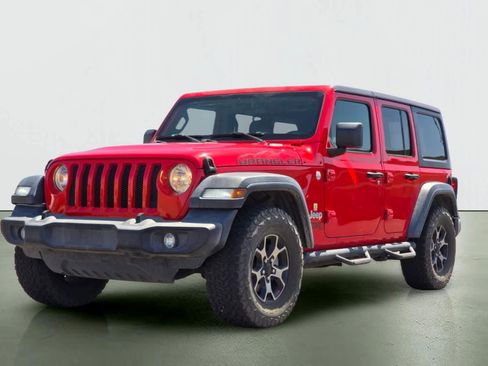 Used 2018 Jeep Wrangler Unlimited Sport S AWD/4WD image 2