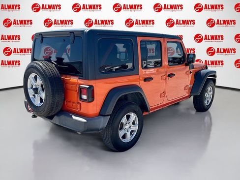 Used 2018 Jeep Wrangler Unlimited Sport S AWD/4WD image 5