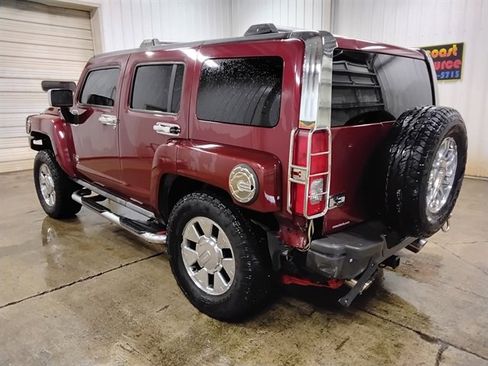 Used 2007 HUMMER H3 image 6