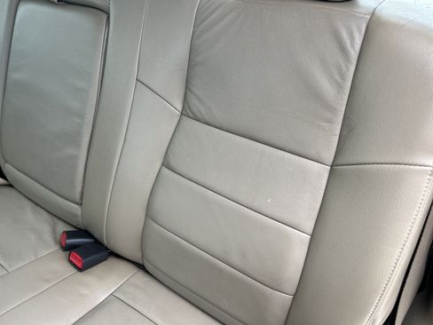 Used 2005 Ford F250 Lariat RWD image 38