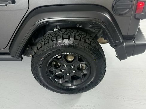 Used 2023 Jeep Wrangler Unlimited w/ Convenience Group AWD/4WD image 29