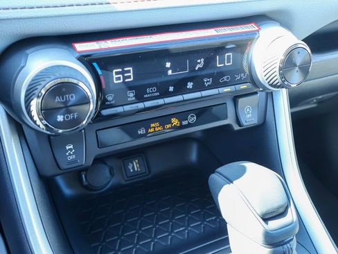 New 2025 Toyota RAV4 XLE image 12