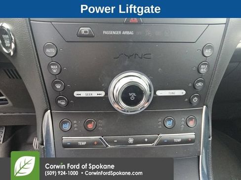 Used 2020 Ford Edge Titanium w/ Equipment Group 301A AWD/4WD image 9
