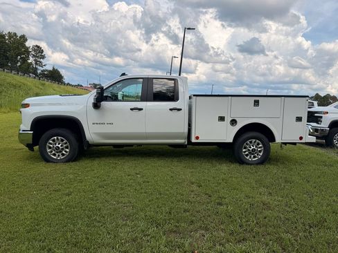 New 2026 Chevrolet Silverado 2500 W/T w/ WT Convenience Package AWD/4WD image 2