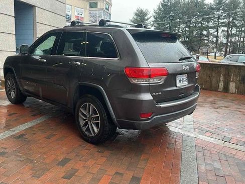 Used 2019 Jeep Grand Cherokee Limited image 5