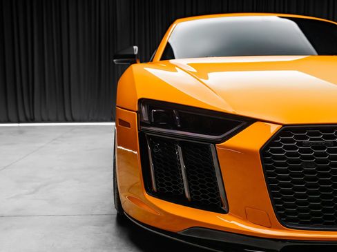 Used 2017 Audi R8 V10 plus AWD/4WD image 16