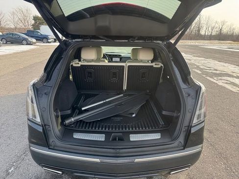 Certified 2025 Cadillac XT5 Sportv w/ LPO, Floor Liner Package image 19
