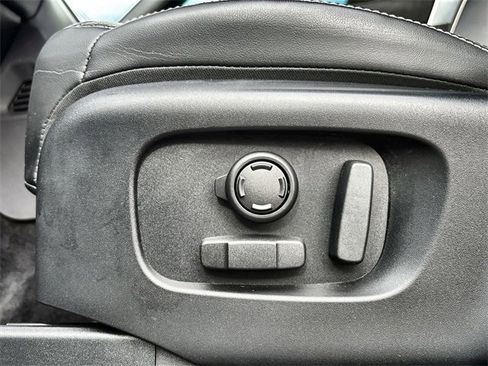 Used 2022 Land Rover Discovery HSE R-Dynamic image 12