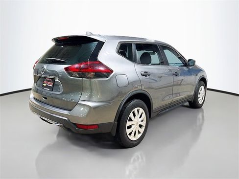 Used 2020 Nissan Rogue S image 7