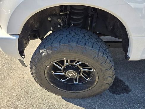 Used 2019 Ford F250 Lariat AWD/4WD image 4