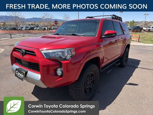 Used 2020 Toyota 4Runner TRD Off-Road Premium w/ Moonroof Package image 3
