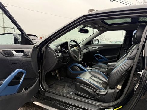 Used 2013 Hyundai Veloster Turbo w/ Ultimate Pkg image 9