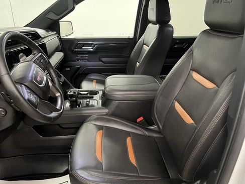 Used 2023 GMC Sierra 1500 AT4 w/ Technology Package image 24