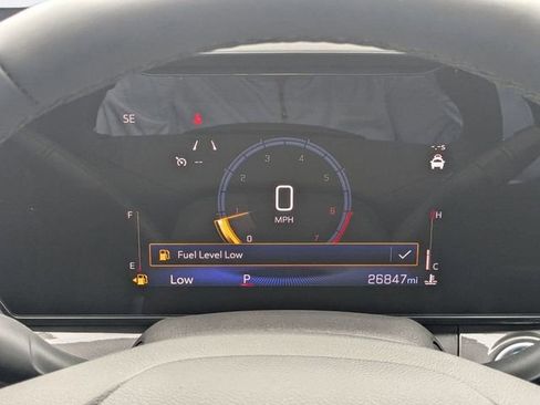 Used 2025 Chevrolet Trax ACTIV w/ Sunroof Package image 3