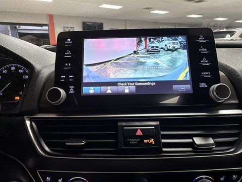 Used 2021 Honda Accord Touring image 51