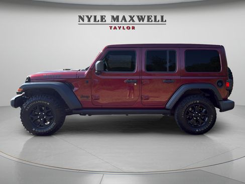 Used 2021 Jeep Wrangler Unlimited Sport AWD/4WD image 10
