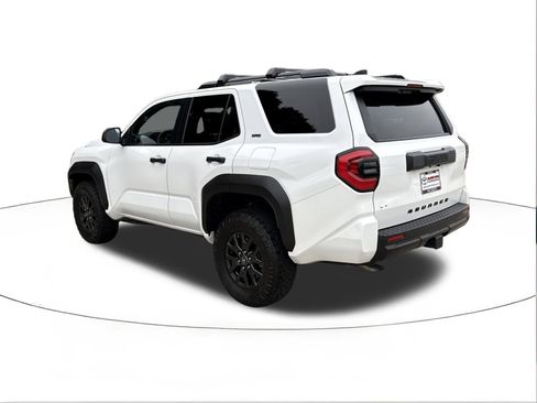 Used 2025 Toyota 4Runner SR5 image 5
