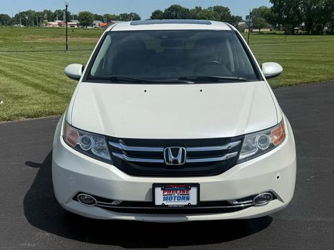 Used 2014 Honda Odyssey Touring Elite image 2
