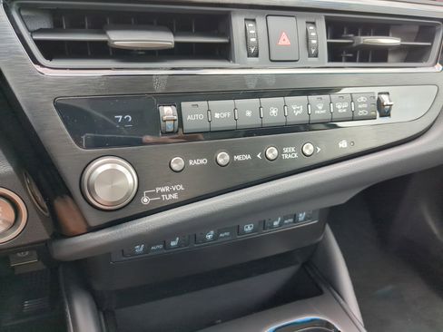 New 2025 Lexus ES 350 w/ Premium Package image 25