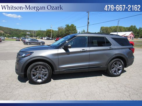 New 2026 Ford Explorer Active w/ Active Comfort Package AWD/4WD image 5