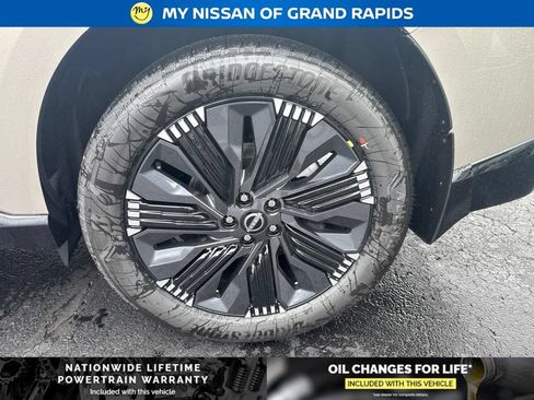 New 2026 Nissan Murano Platinum w/ Cargo Package AWD/4WD image 6