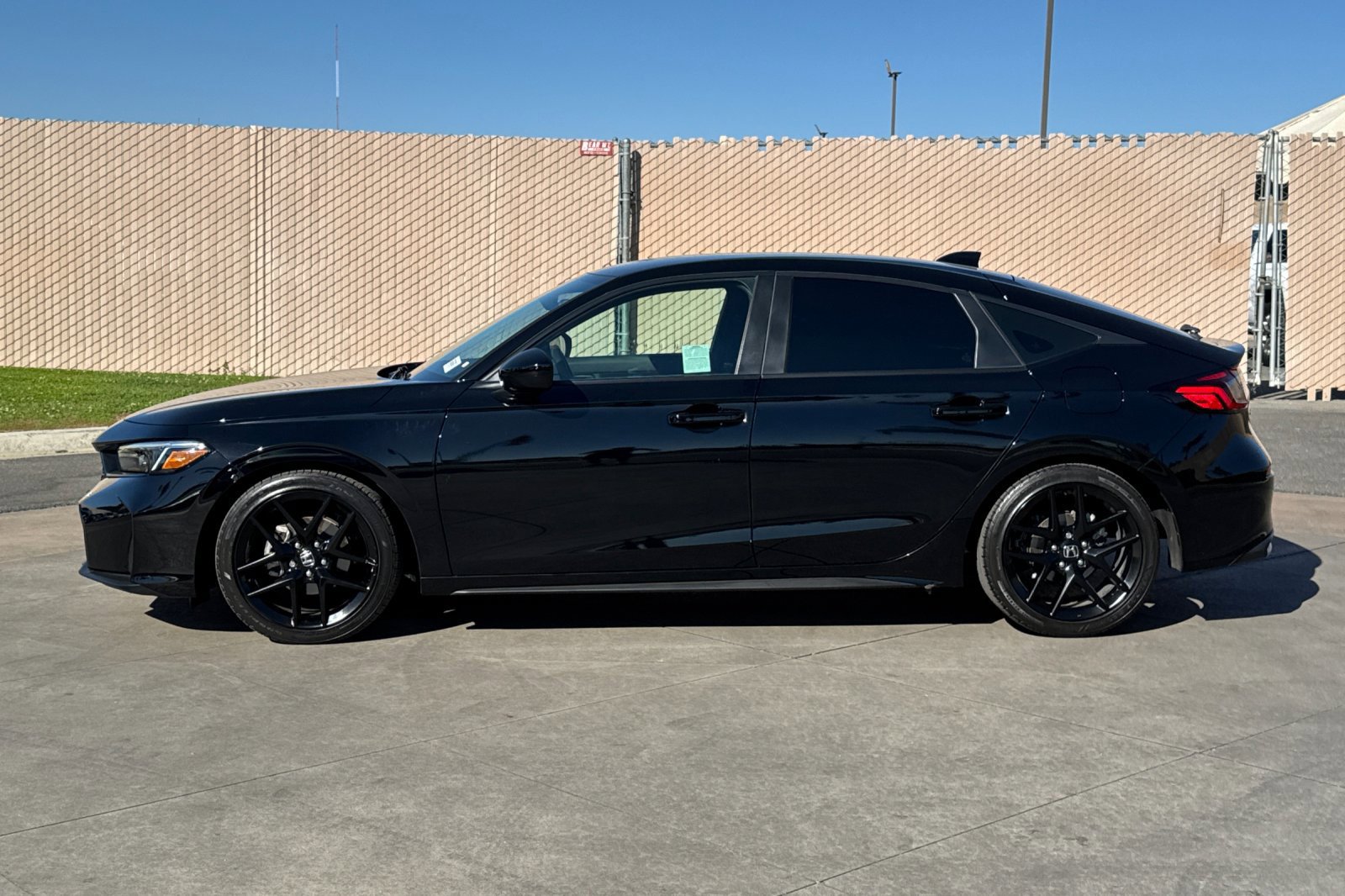 Used 2025 Honda Civic Sport image 7