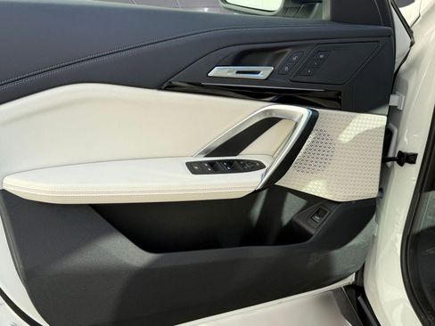 New 2026 BMW X1 xDrive28i w/ Convenience Package image 11