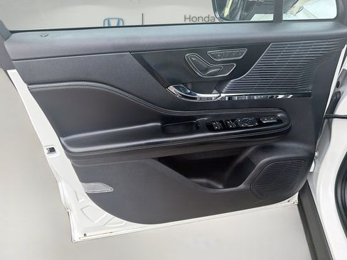 Used 2020 Lincoln Corsair FWD image 19