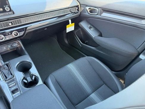 New 2026 Honda Civic Sport image 17