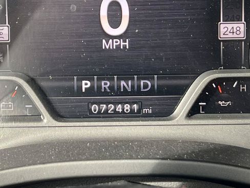 Used 2022 RAM 1500 Laramie AWD/4WD image 9