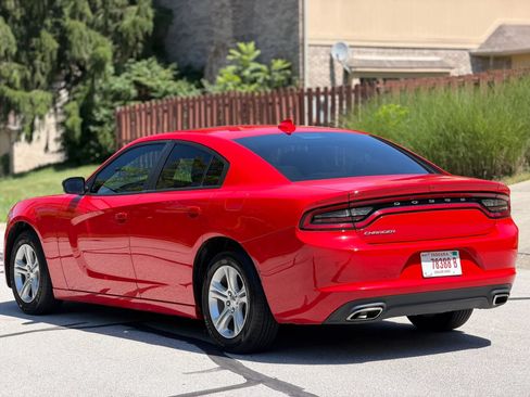 Used 2023 Dodge Charger SXT RWD image 4