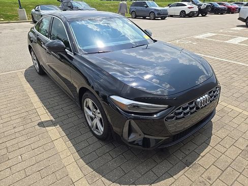 Used 2025 Audi A5 2.0T Premium w/ Convenience Package AWD/4WD image 3