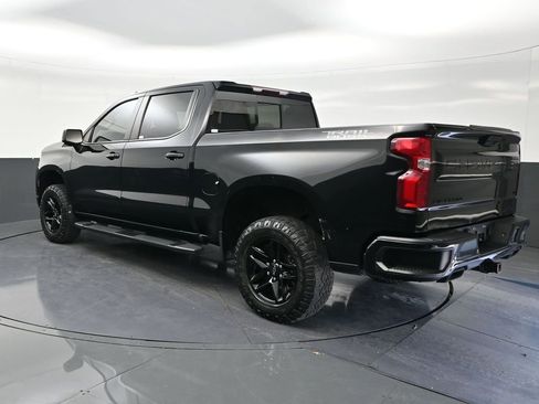 Used 2023 Chevrolet Silverado 1500 LT Trail Boss w/ LT Trail Boss Premium Package AWD/4WD image 3