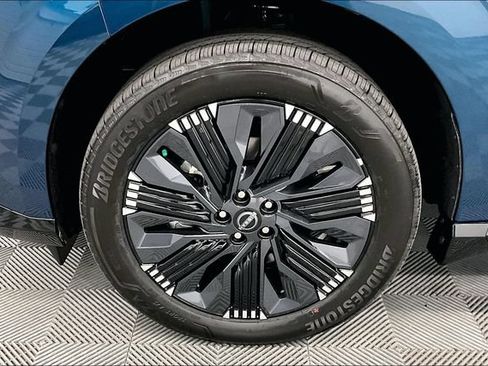 New 2026 Nissan Murano Platinum w/ Technology Package AWD/4WD image 12