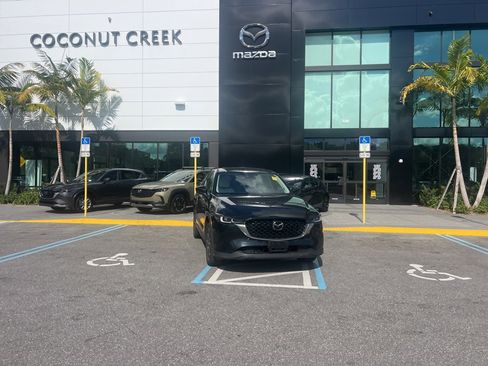 Certified 2023 MAZDA CX-5 AWD 2.5 S w/ Premium Package image 3