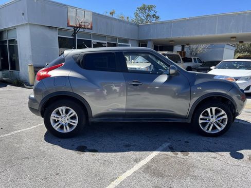 Used 2012 Nissan Juke SL FWD image 5
