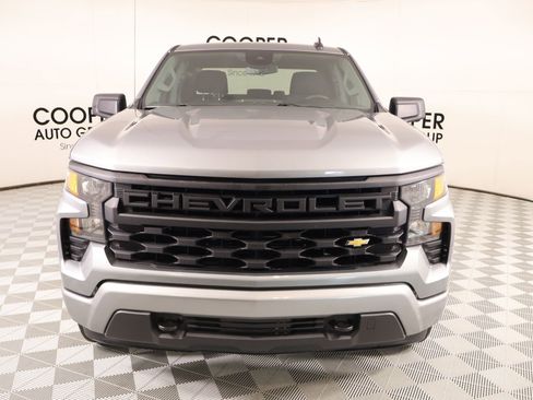 Used 2023 Chevrolet Silverado 1500 Custom AWD/4WD image 8